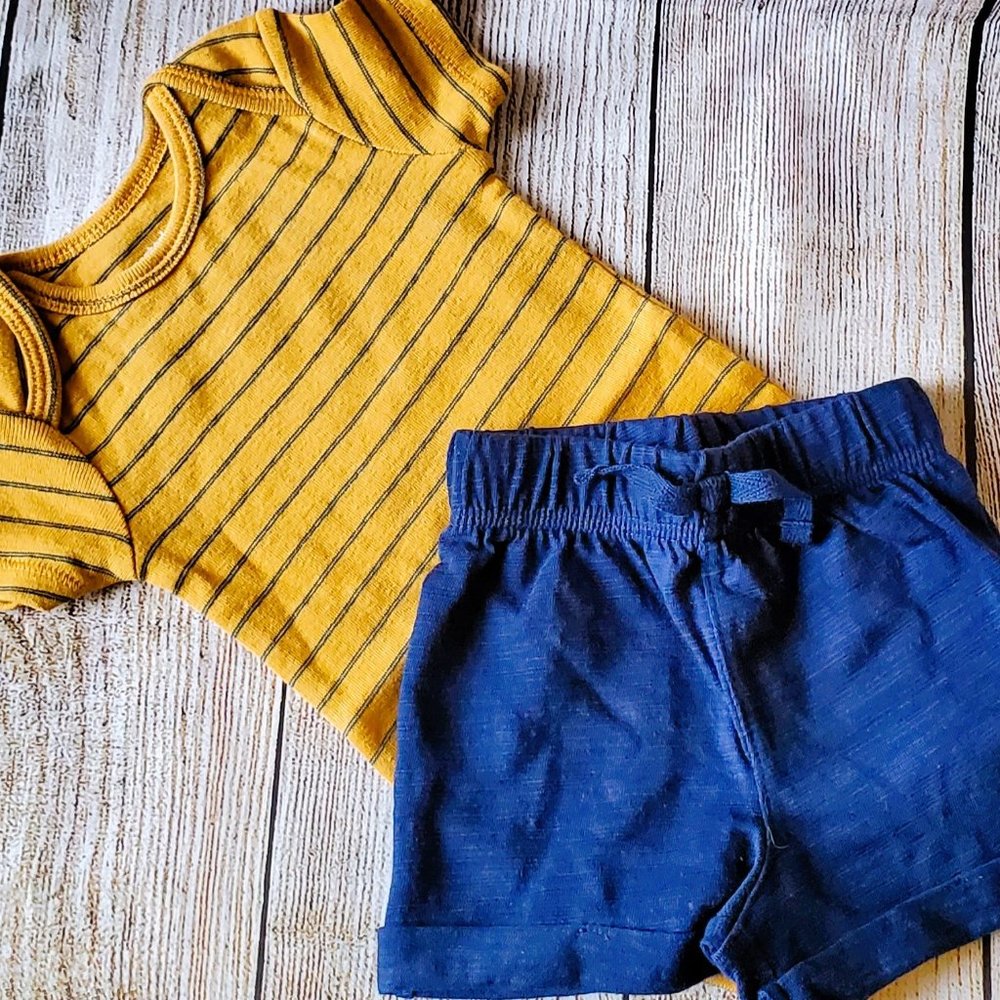 Carter's Baby Boy Bodysuit, 3 mos Jumping Beans Cuffed Shorts, 3 mos.